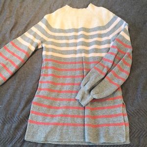 Striped sweater with bubble sleeves